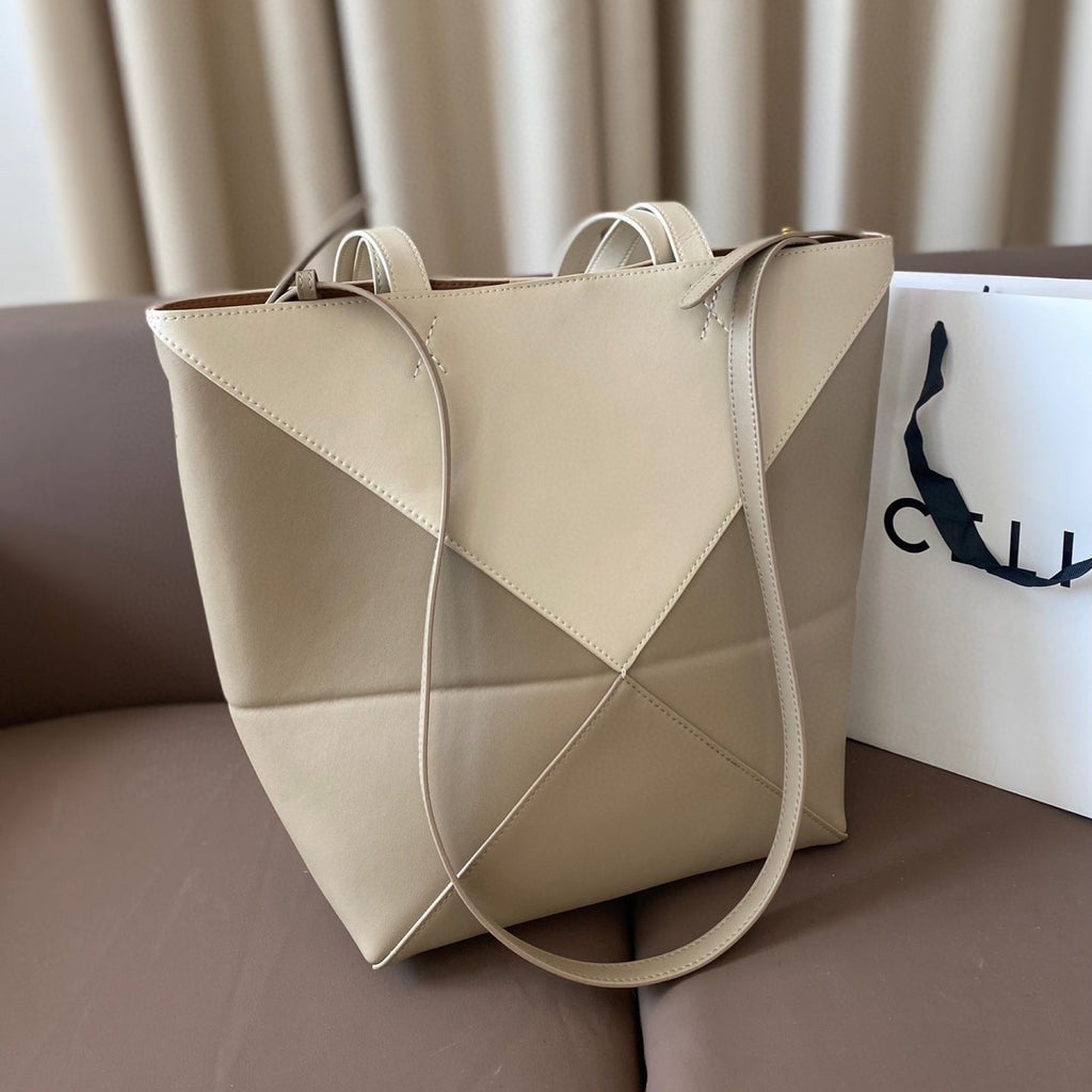 LOEWE LOE 32 MEDIUM PUZZLE FOLD TOTE IN WHITE MIX PASTEL GREY SHINY CALFSKIN
