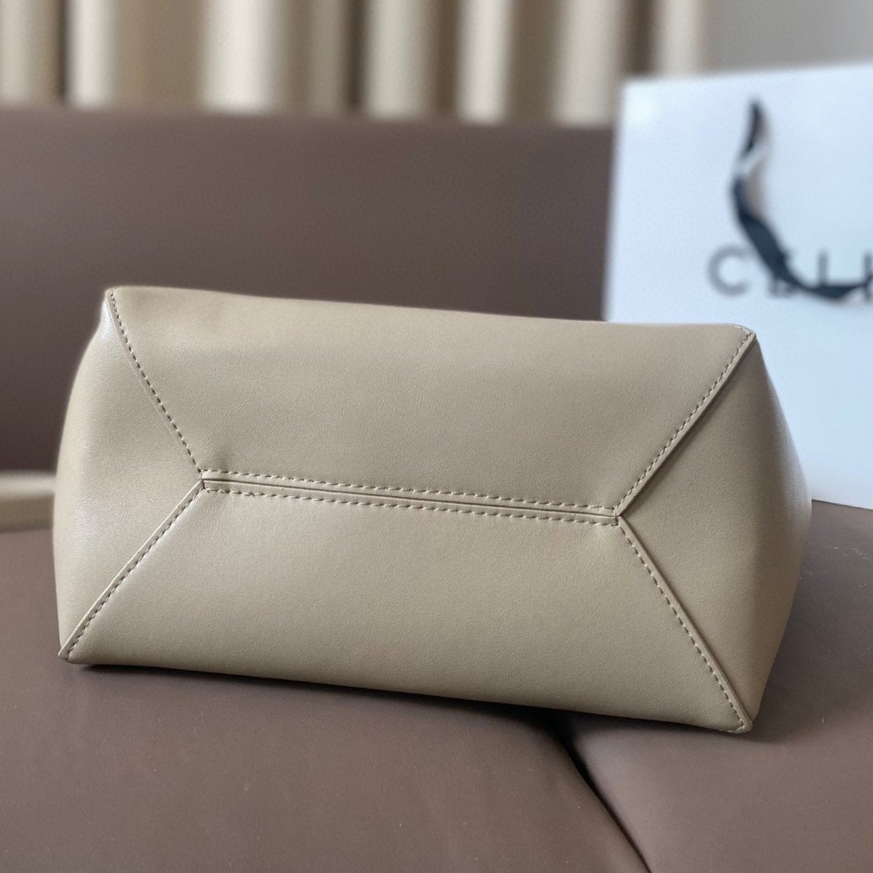 LOEWE LOE 32 MEDIUM PUZZLE FOLD TOTE IN WHITE MIX PASTEL GREY SHINY CALFSKIN