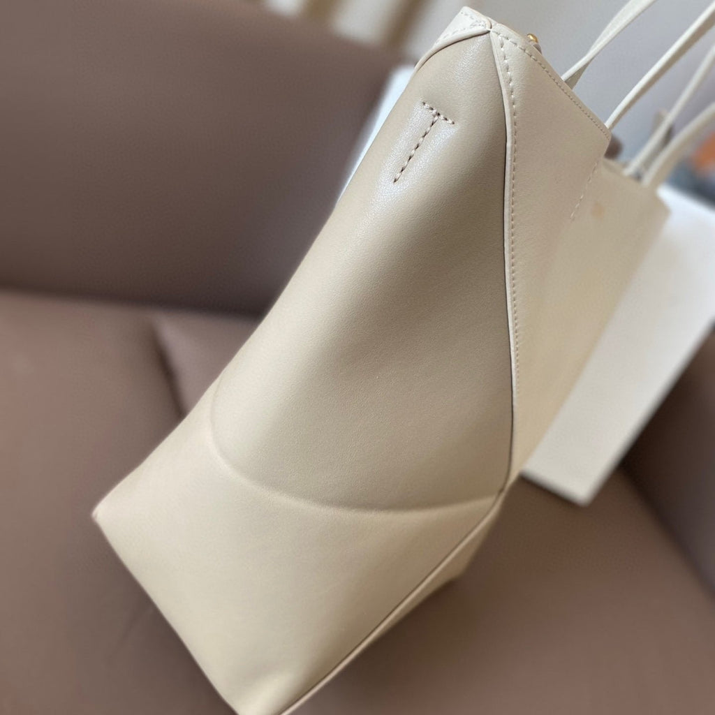 LOEWE LOE 32 MEDIUM PUZZLE FOLD TOTE IN WHITE MIX PASTEL GREY SHINY CALFSKIN