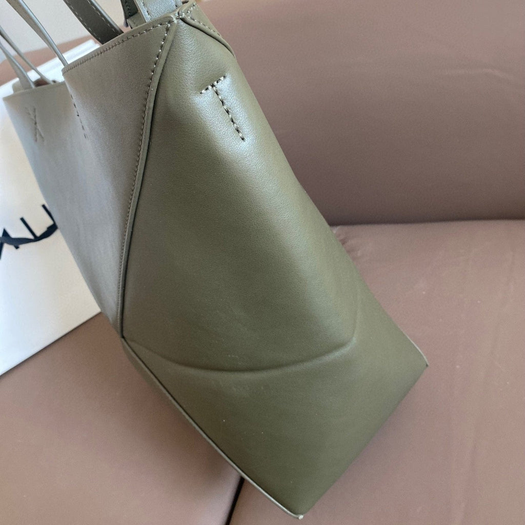 LOEWE LOE 32 MEDIUM PUZZLE FOLD TOTE IN DARK KHAKI GREEN SHINY CALFSKIN