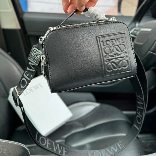LOEWE LOE MINI 18 CAMERA CROSS BODY BAG IN BLACK CALFSKIN