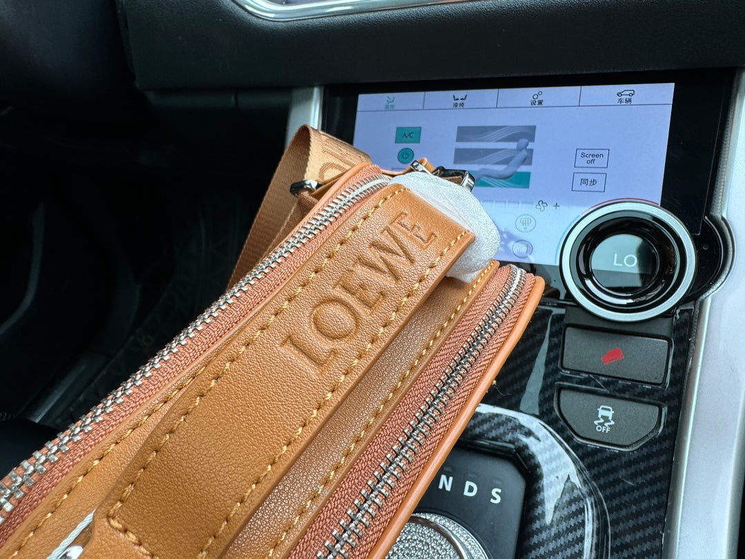 LOEWE LOE MINI 18 CAMERA CROSS BODY BAG IN WARM DESERT CALFSKIN