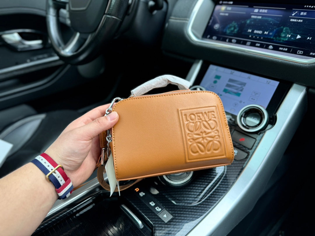 LOEWE LOE MINI 18 CAMERA CROSS BODY BAG IN WARM DESERT CALFSKIN