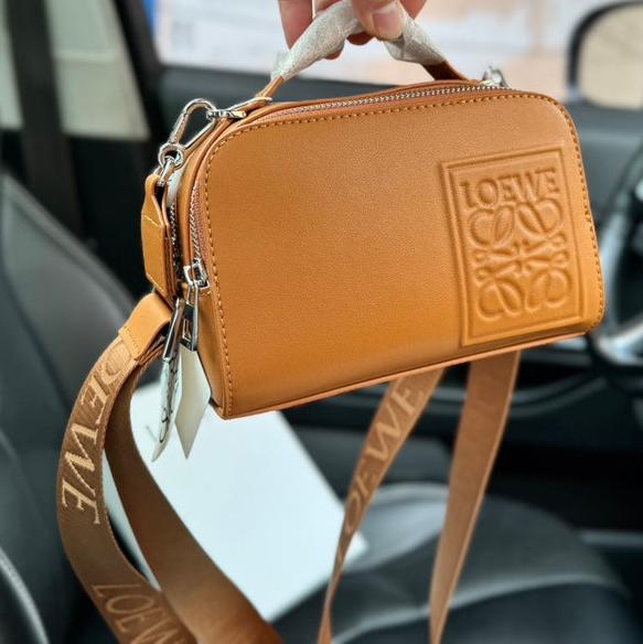 LOEWE LOE MINI 18 CAMERA CROSS BODY BAG IN WARM DESERT CALFSKIN