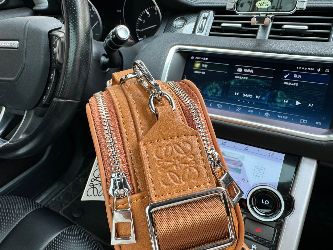 LOEWE LOE MINI 18 CAMERA CROSS BODY BAG IN WARM DESERT CALFSKIN