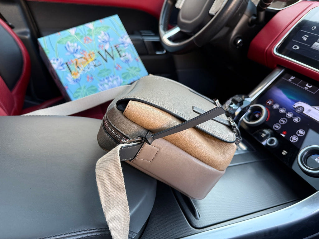 LOEWE XS MILITARY MESSENGER 25 BAG IN LIGHT BROWN CALFSKIN
