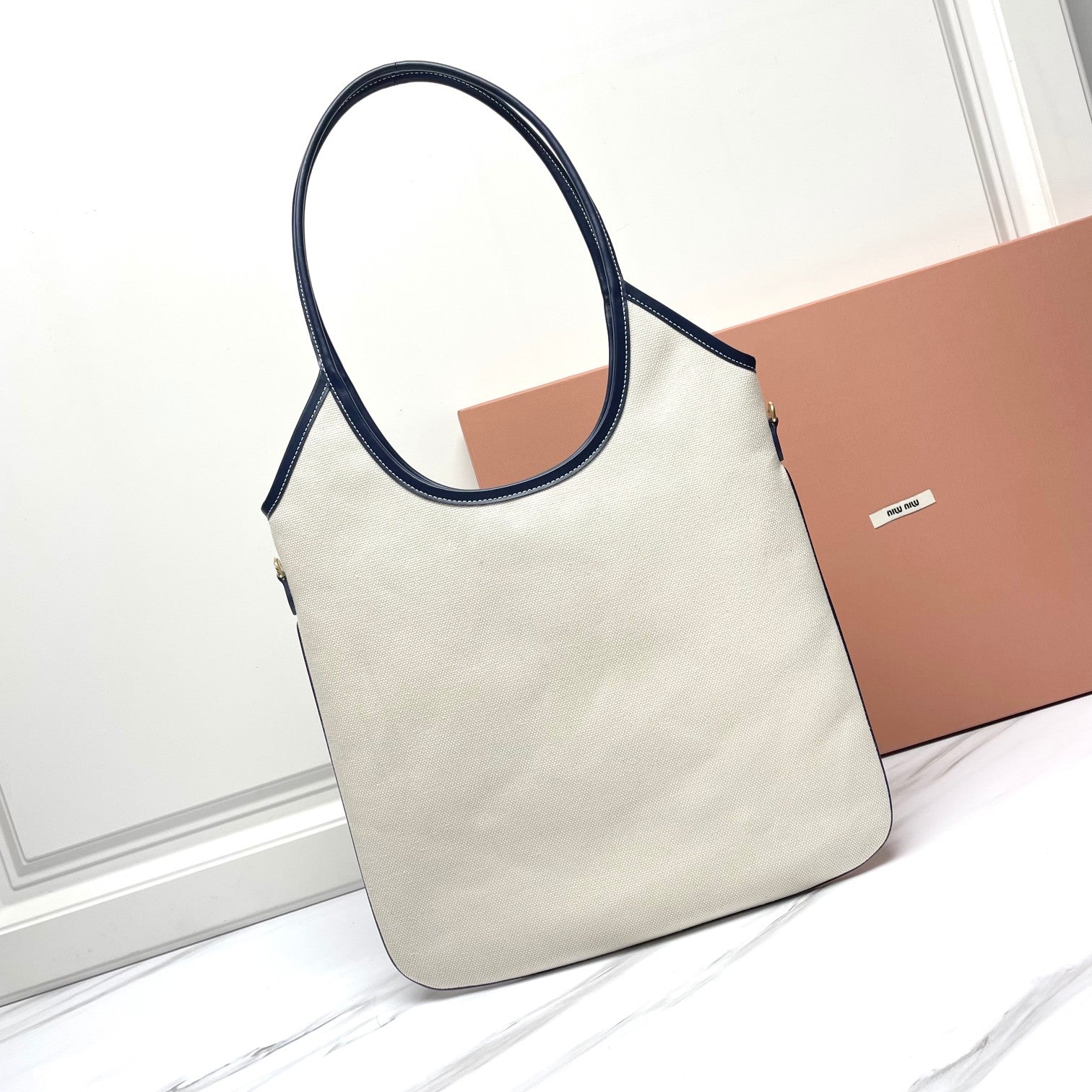 MIU MIU IVY TOTE BAG 40 IN WHITE CANVAS AND NAVY LEATHER TRIM