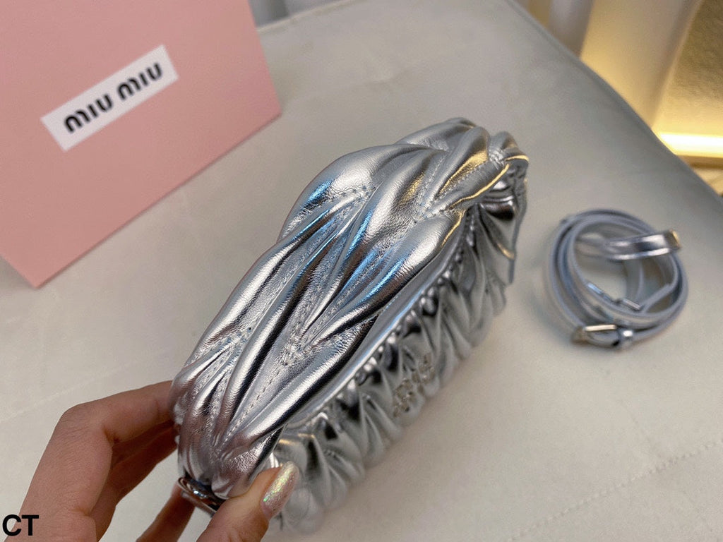 MIU MIU WANDER 22 BAG IN SILVER LAMBSKIN