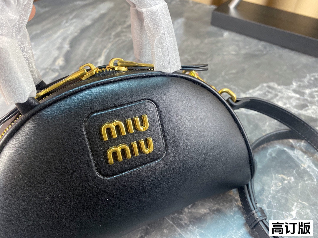 MIU MIU HALF - MOON BAG 18 IN BLACK CALFSKIN