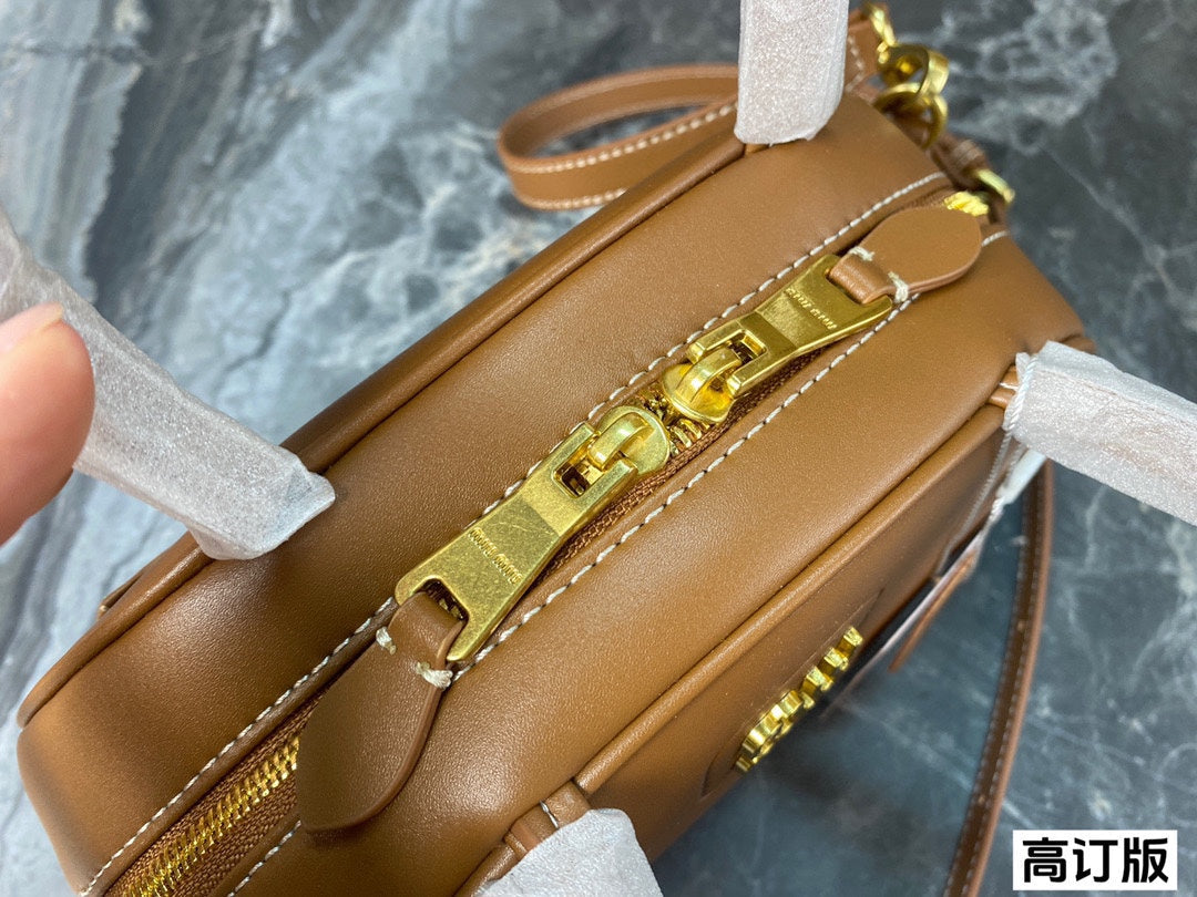 MIU MIU HALF - MOON BAG 23 IN CARAMEL BROWN CALFSKIN