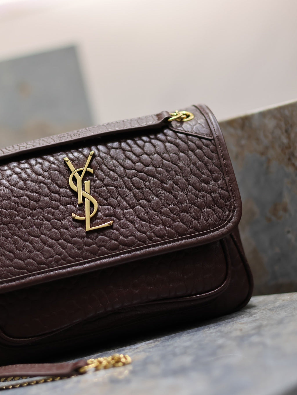 SAINT LAURENT JAMIE POCHON 38 IN ARMY GREEN LAMBSKIN GOLD HARDWARE