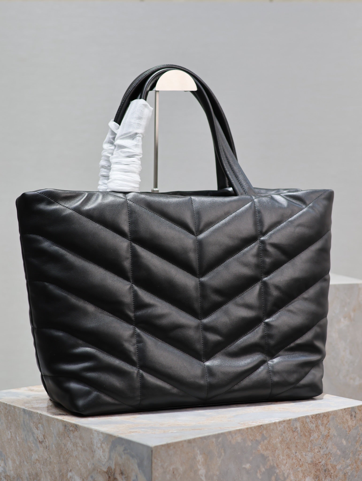 SAINT LAURENT PUFFER LARGE TOTE BAG 57 IN BLACK NAPA LAMBSKIN