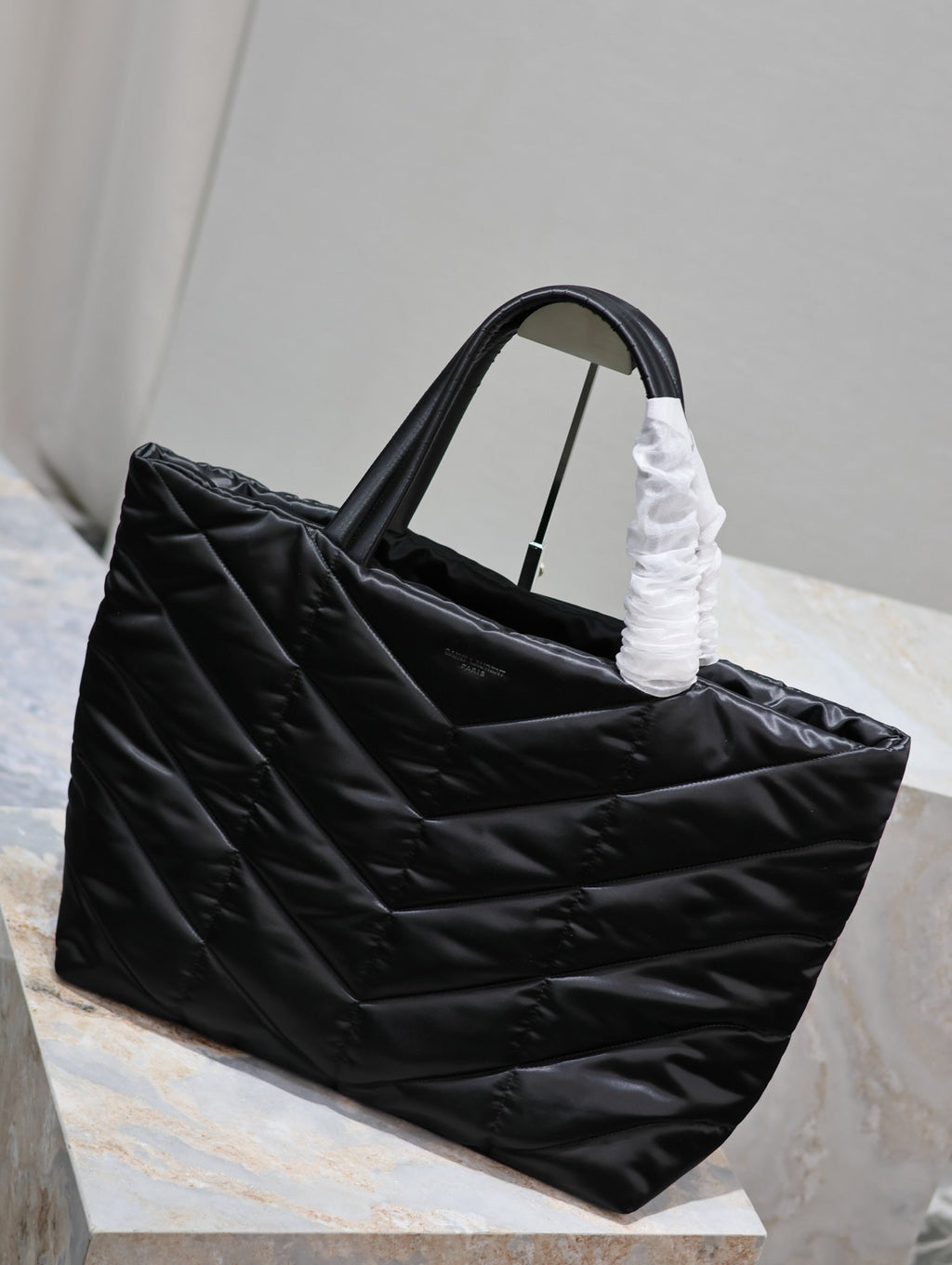SAINT LAURENT PUFFER LARGE TOTE BAG 57 IN BLACK SILK