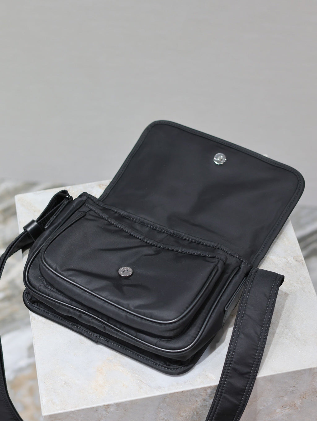 SAINT LAURENT NIKI BABY 22 IN BLACK NYLON