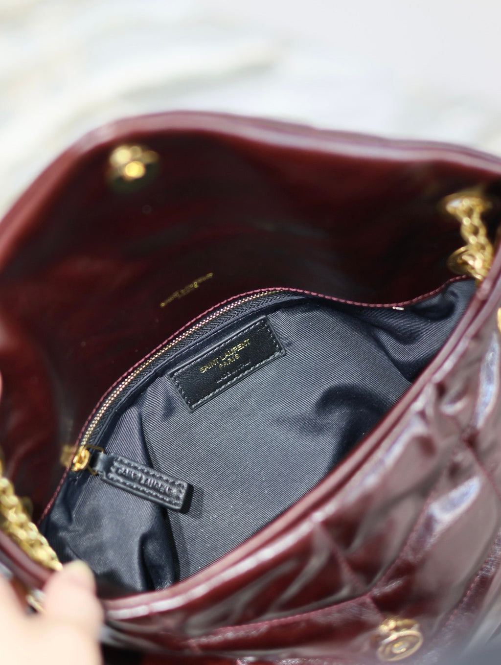SAINT LAURENT YSL 25S LOULOU PUFFER MEDIUM 29 IN DARK BURGUNDY CALFSKIN