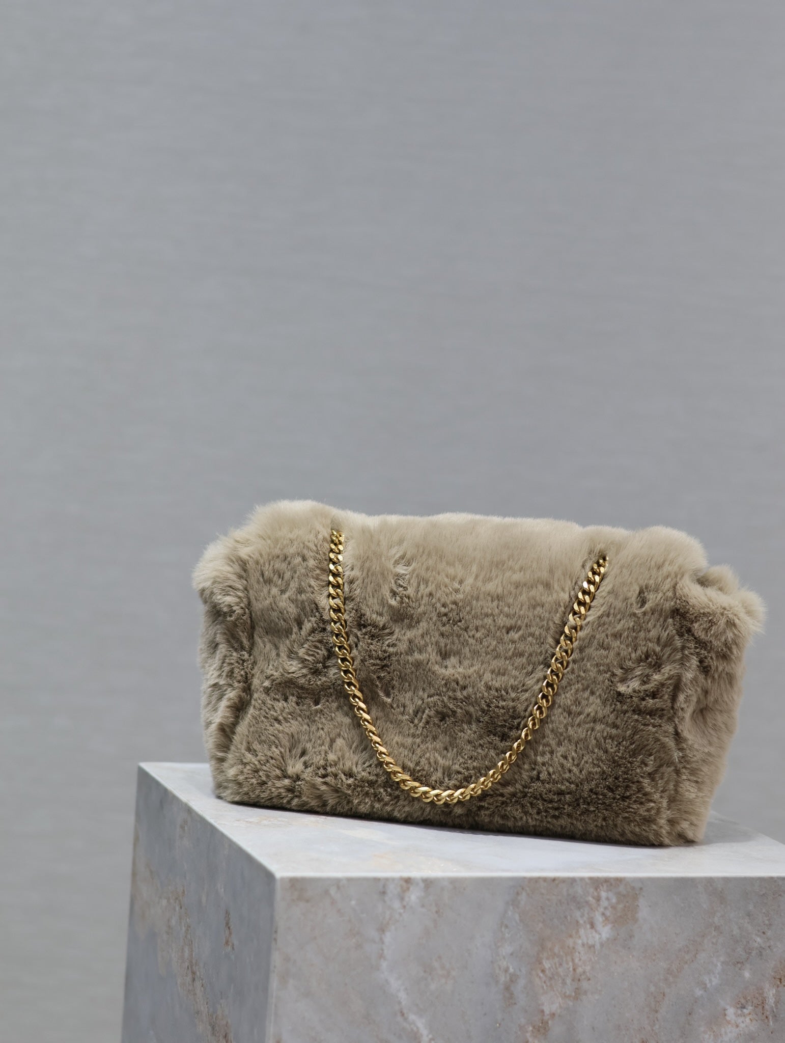 SAINT LAURENT KATE SMALL BAG 22 IN ECRU BEIGE RABBIT FUR GOLD CHAIN