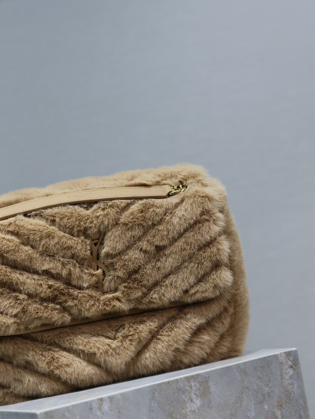 SAINT LAURENT NIKI MEDIUM 28 IN DARK BEIGE RABBIT FUR