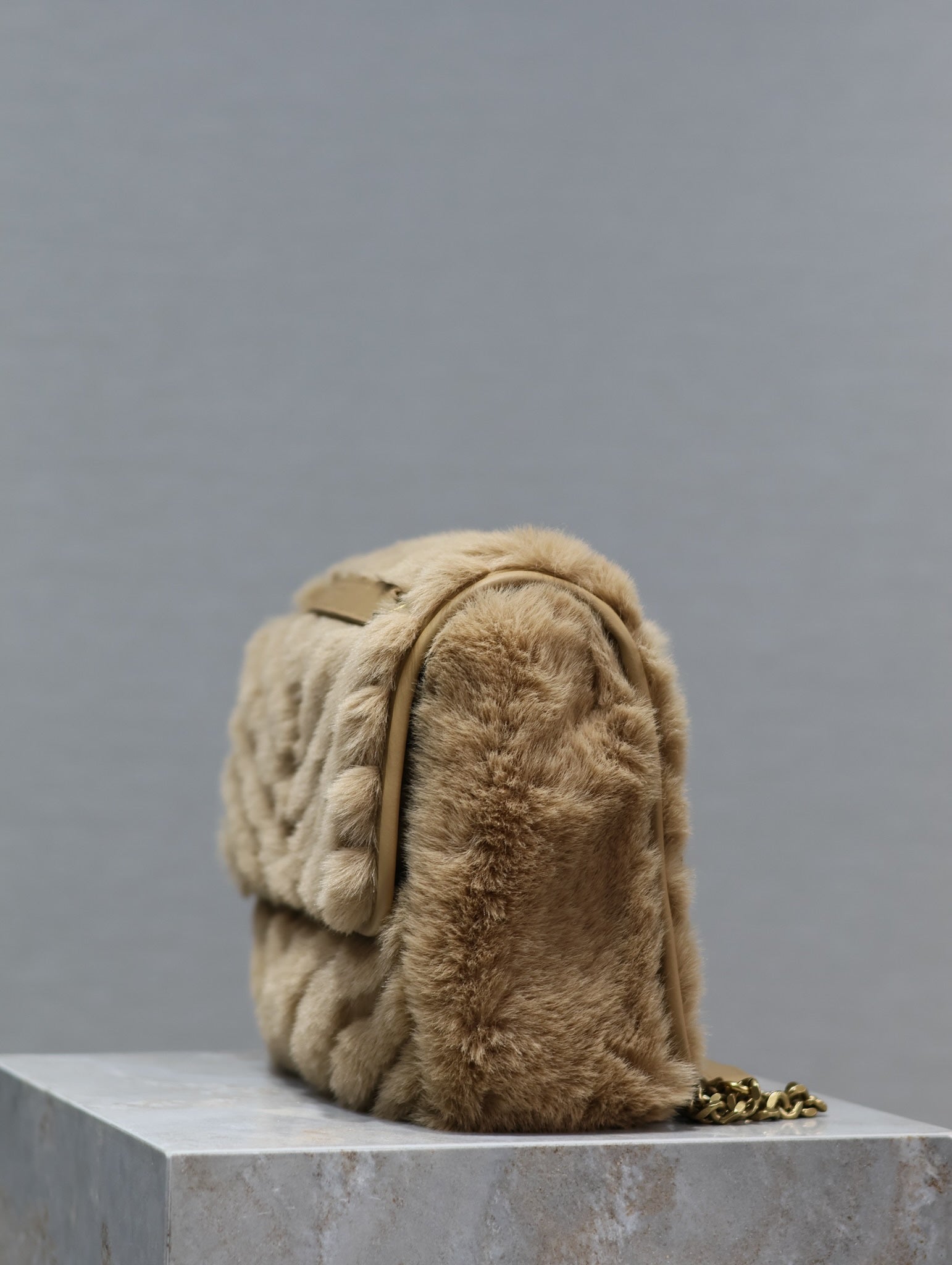 SAINT LAURENT NIKI MEDIUM 28 IN DARK BEIGE RABBIT FUR