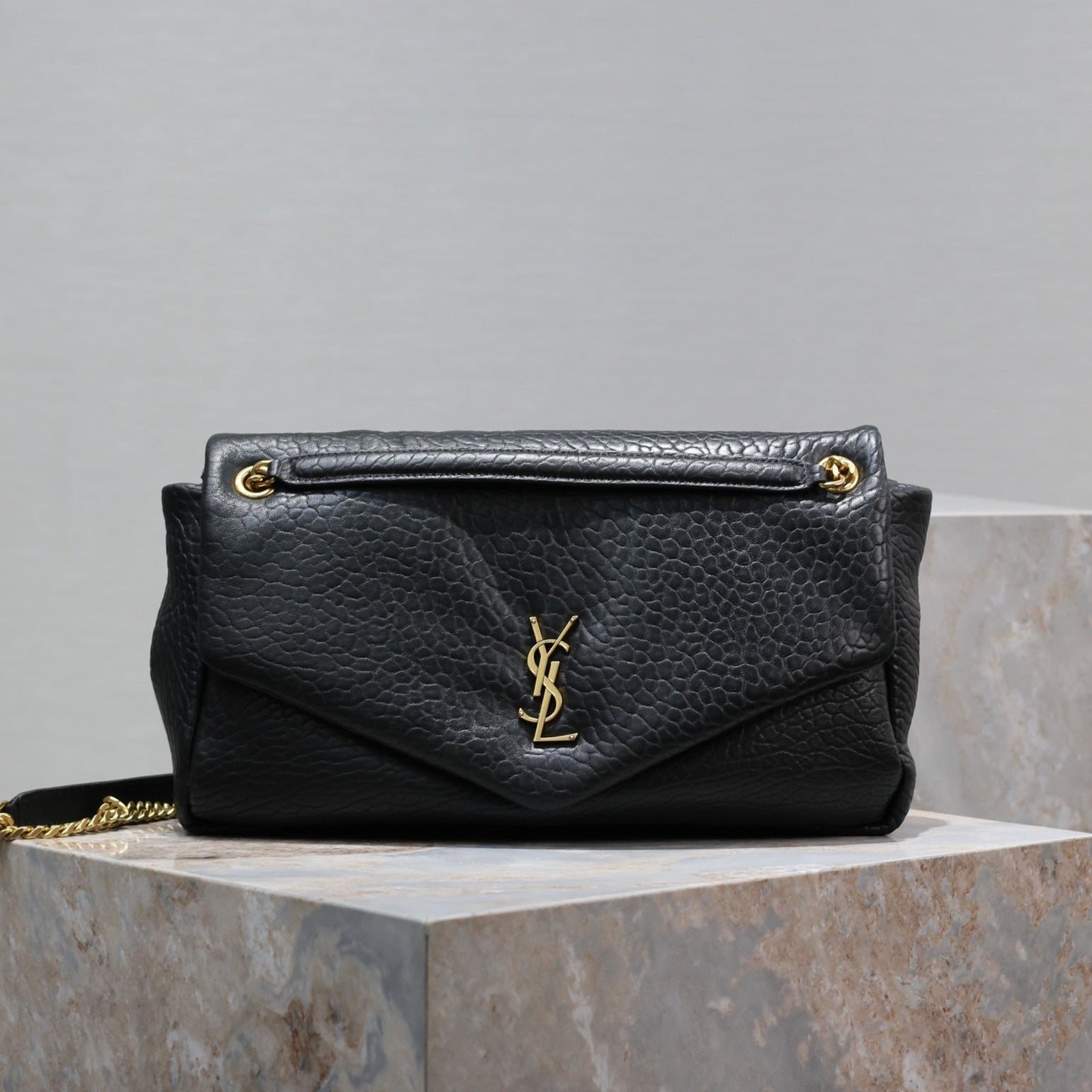 SAINT LAURENT CALYPSO BAG 35 IN BLACK LAMBSKIN GOLD HARDWARE