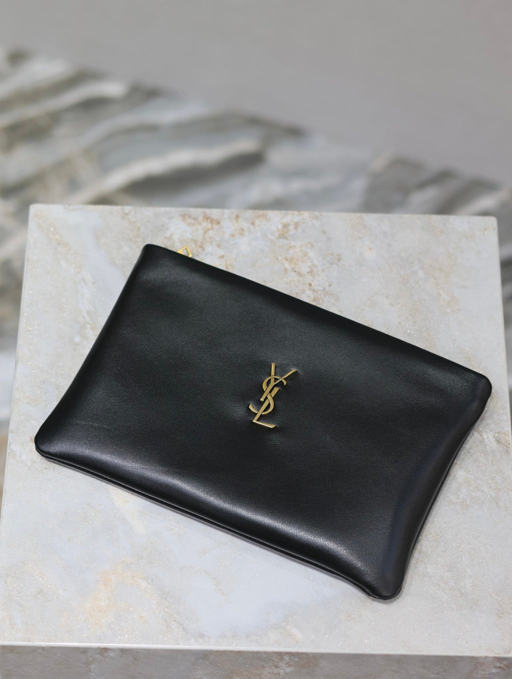 SAINT LAURENT CALYPSO SMALL POUCH 23 IN BLACK SMOOTH LAMBSKIN