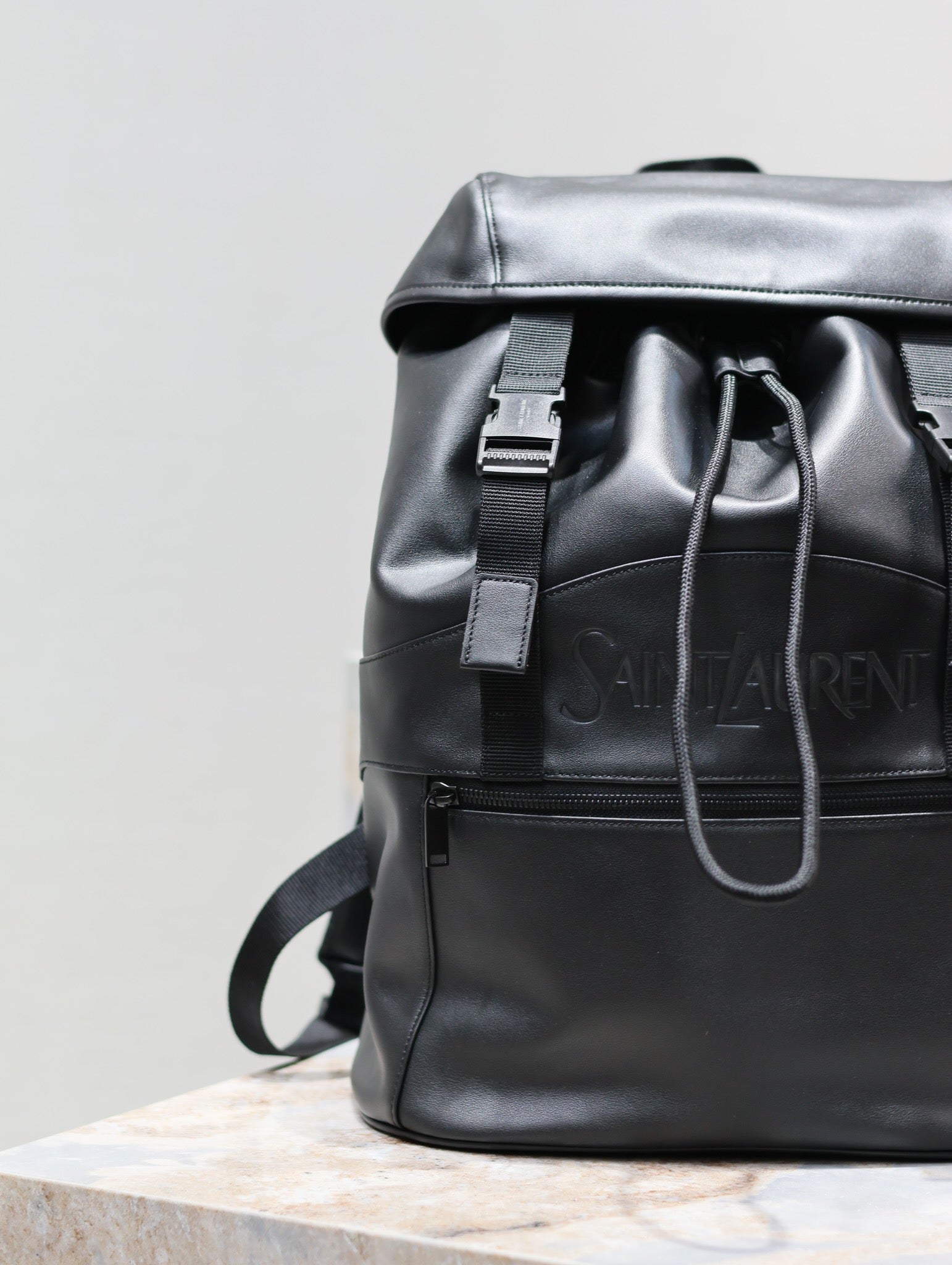 SAINT LAURENT BACKPACK 45 IN BLACK CALFSKIN WITH EMBOSSED LOGO