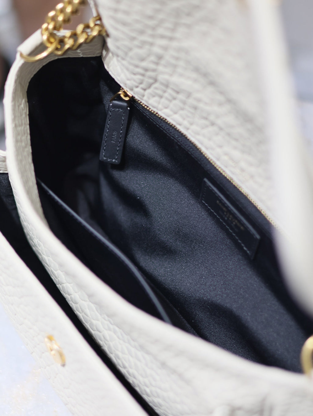 SAINT LAURENT NIKI MEDIUM 28 IN WHITE ELEPHANT PATTERN LAMBSKIN GOLD LOGO