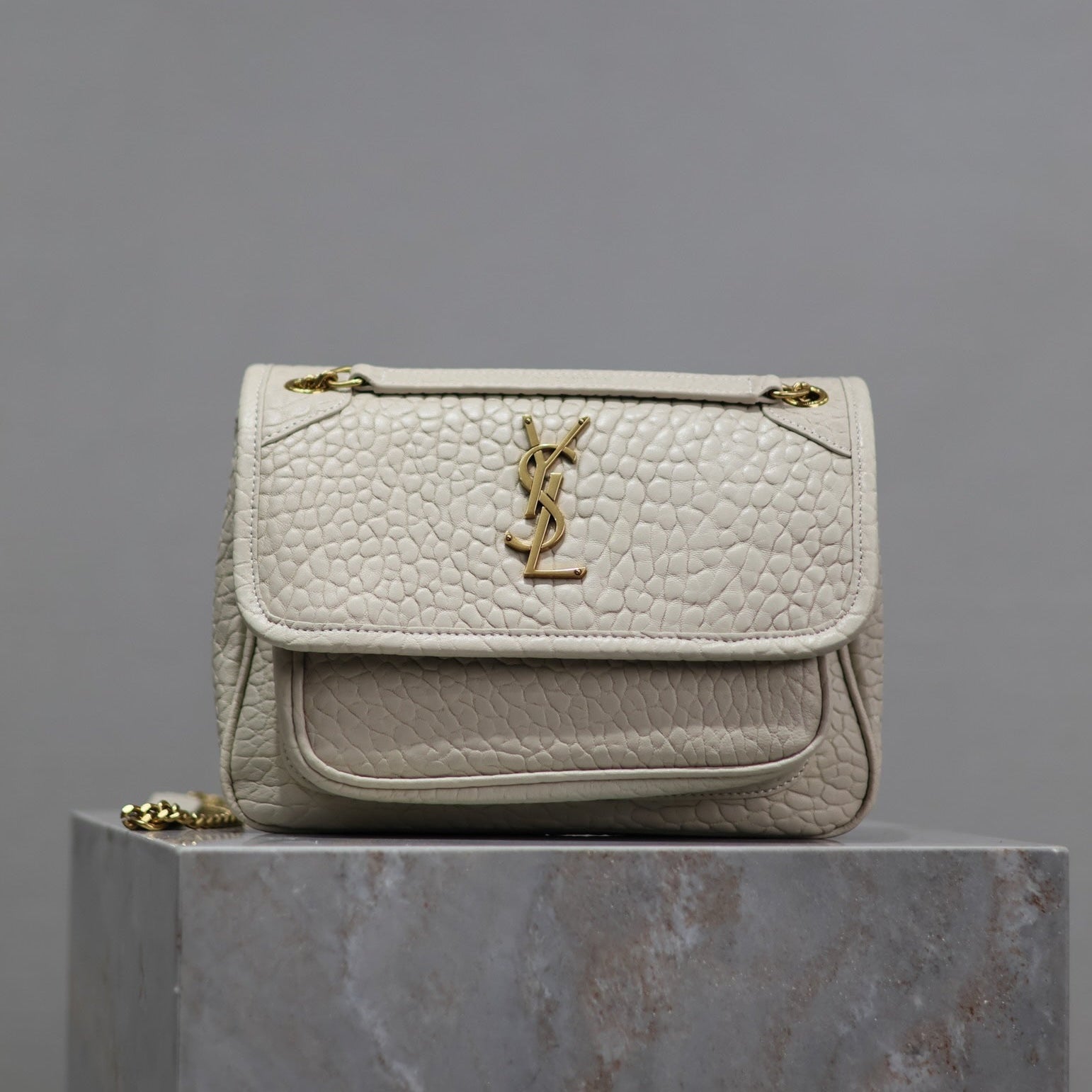 SAINT LAURENT NIKI BABY 22 IN WHITE ELEPHANT PATTERN LAMBSKIN GOLD LOGO