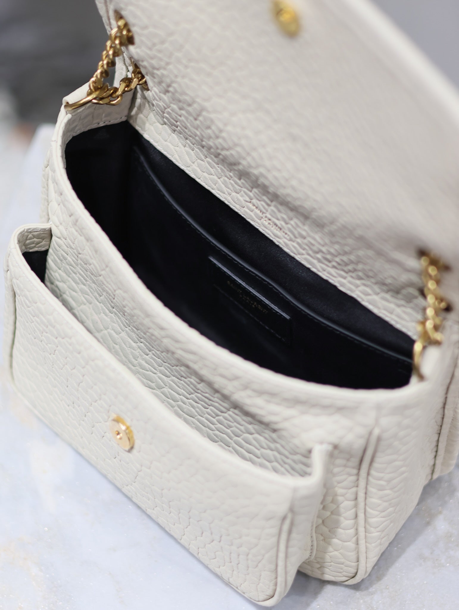 SAINT LAURENT NIKI BABY 22 IN WHITE ELEPHANT PATTERN LAMBSKIN GOLD LOGO