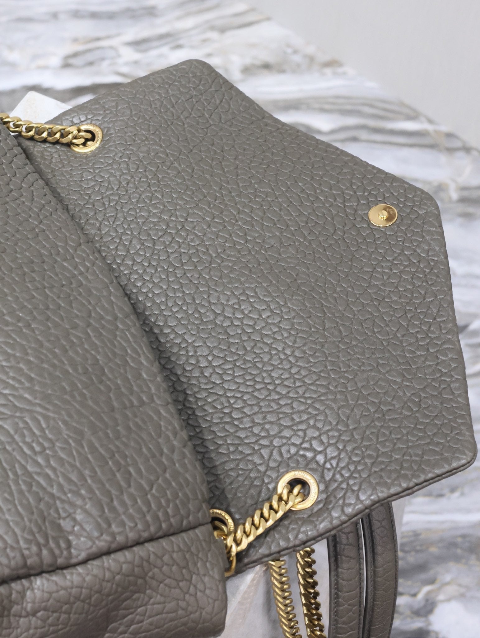 SAINT LAURENT YSL 25S CALYPSO BAG 38 IN ARMY GREEN GRAINED LAMBSKIN GOLD HARDWARE