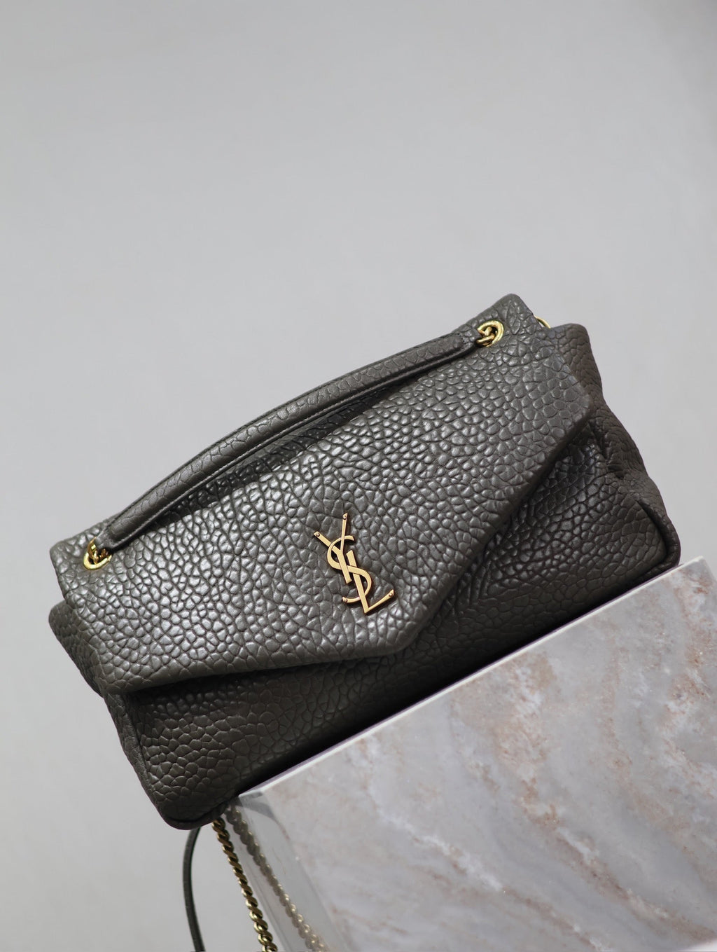 SAINT LAURENT YSL 25S CALYPSO BAG 38 IN ARMY GREEN GRAINED LAMBSKIN GOLD HARDWRE