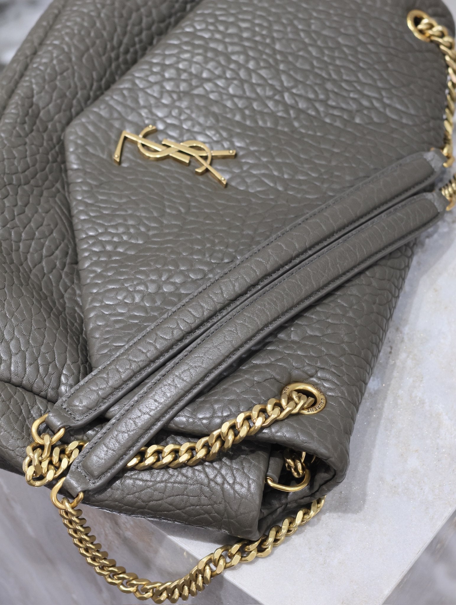 SAINT LAURENT YSL 25S CALYPSO BAG 38 IN ARMY GREEN GRAINED LAMBSKIN GOLD HARDWRE