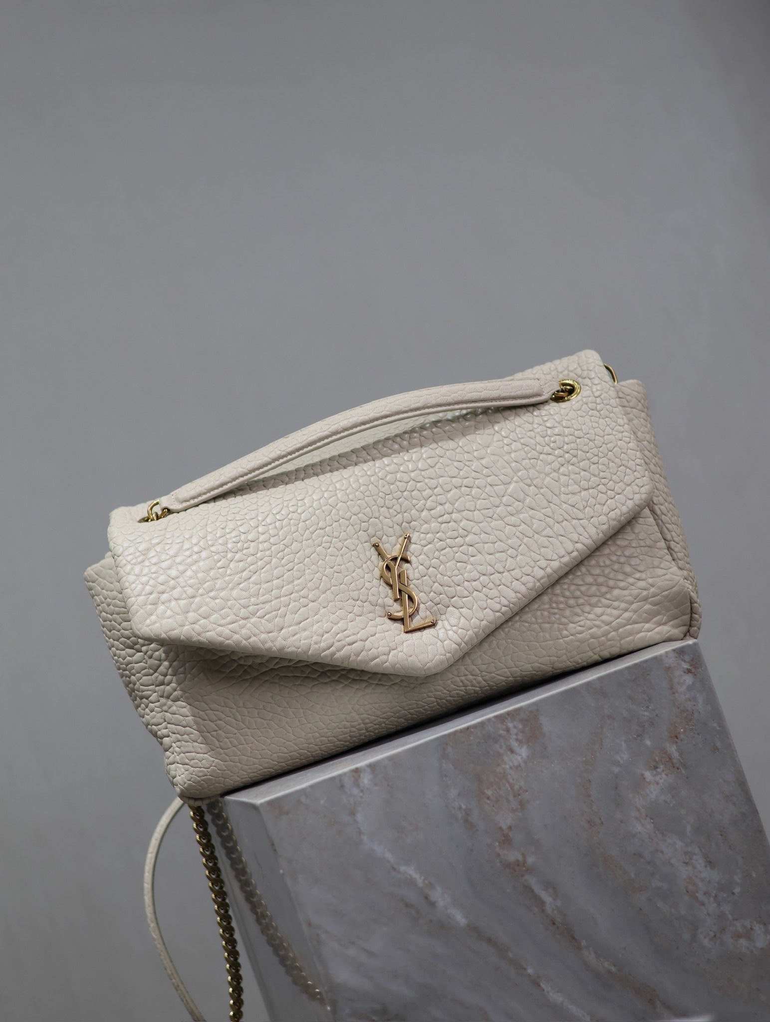 SAINT LAURENT CALYPSO BAG 35 IN WHITE LAMBSKIN GOLD HARDWARE