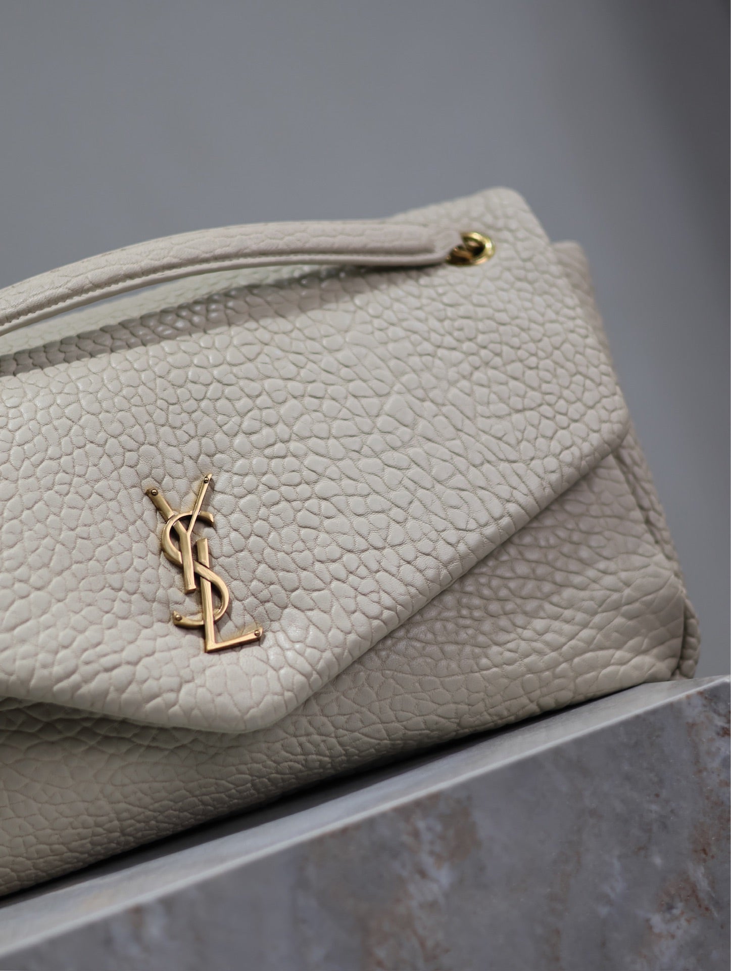 SAINT LAURENT CALYPSO BAG 35 IN WHITE LAMBSKIN GOLD HARDWARE