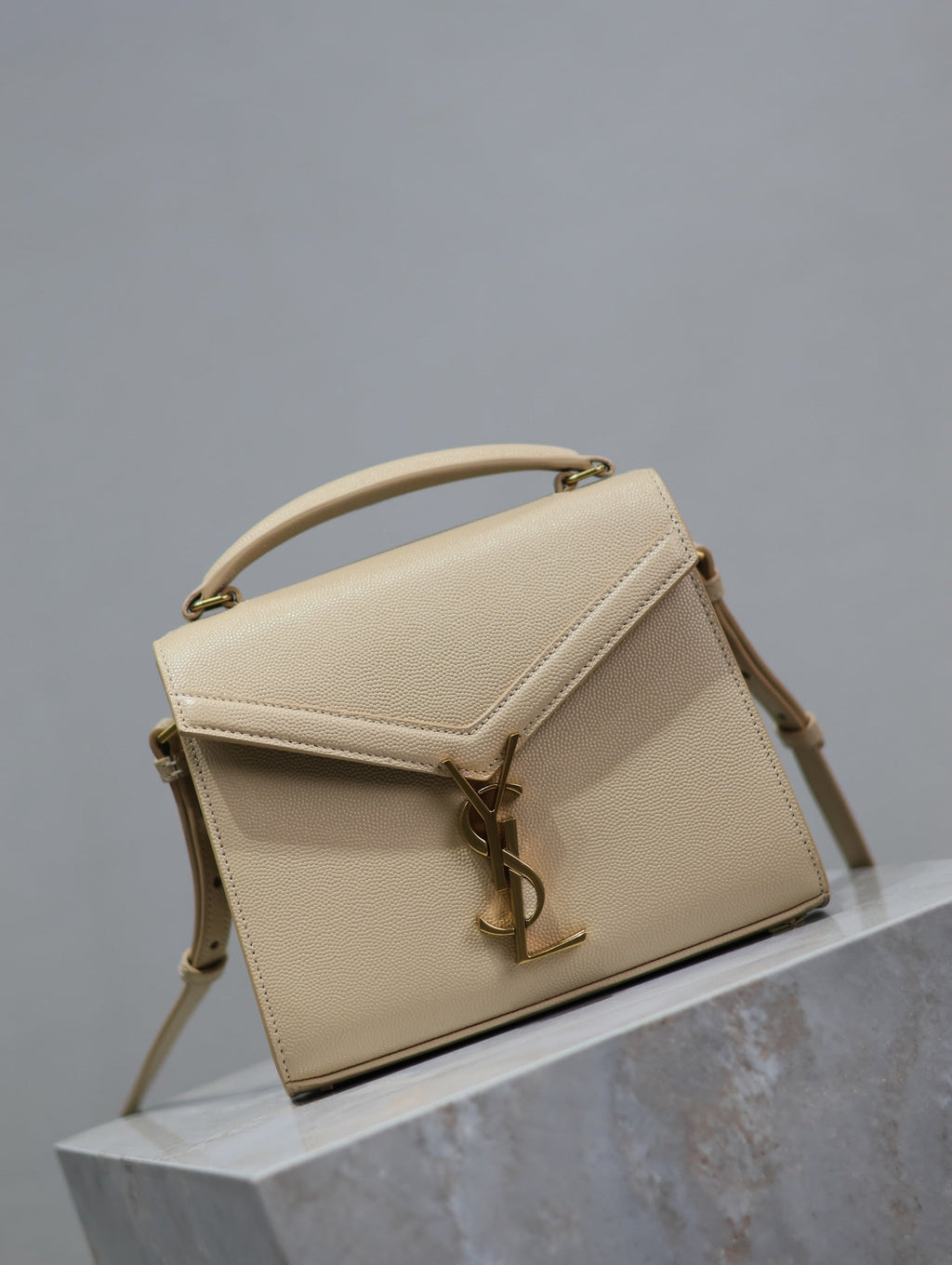 SAINT LAURENT CASSANDRA MINI TOP HANDLE BAG 20 IN BEIGE CALFSKIN GOLD HARDWARE