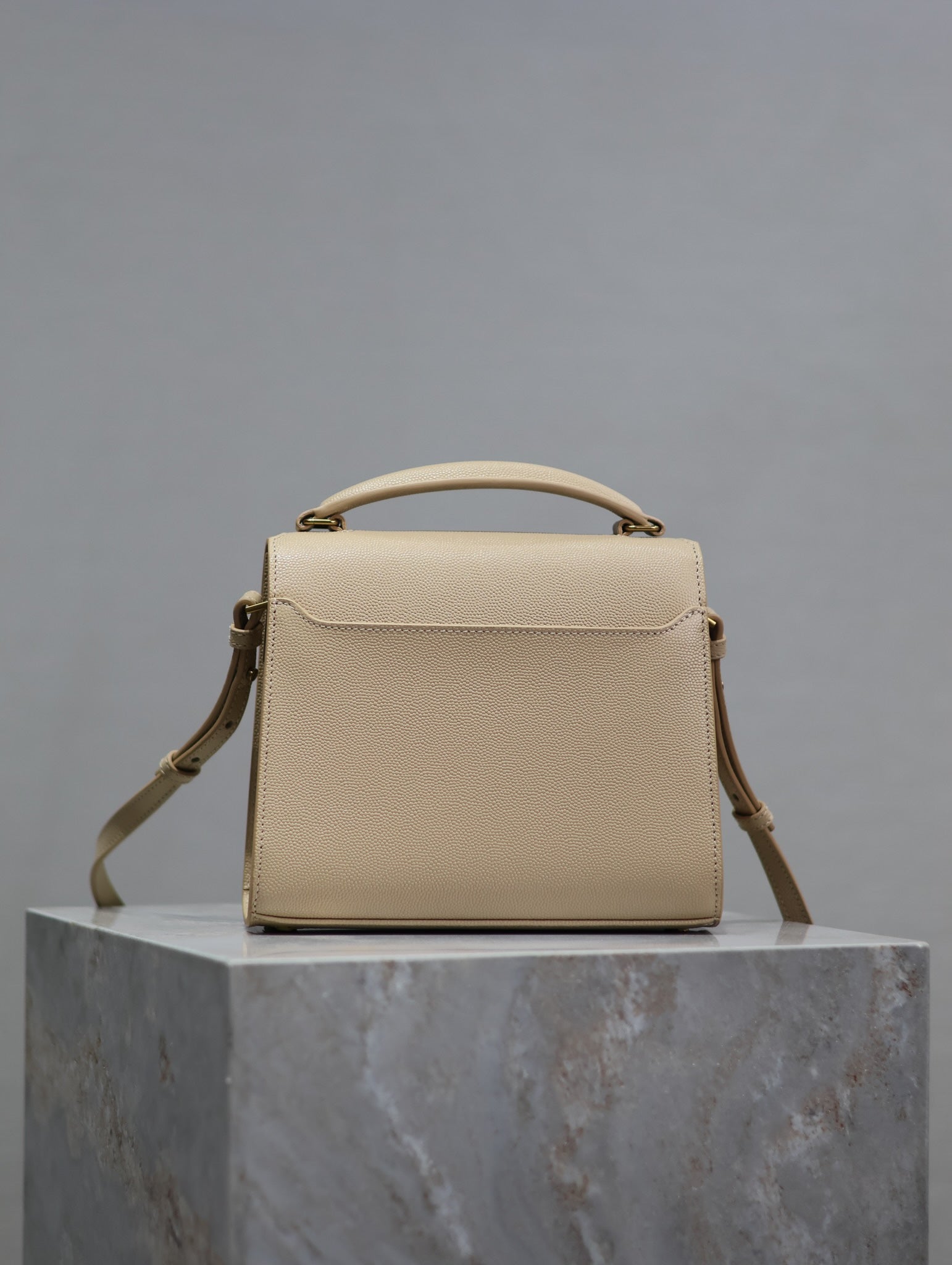 SAINT LAURENT CASSANDRA MINI TOP HANDLE BAG 20 IN BEIGE CALFSKIN GOLD HARDWARE