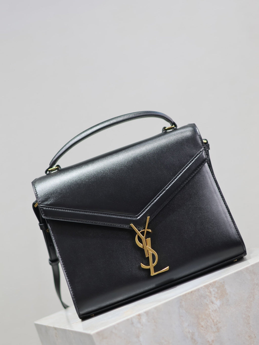 SAINT LAURENT CASSANDRA TOP HANDLE BAG 24 IN BLACK SMOOTH LAMBSKIN GOLD HARDWARE