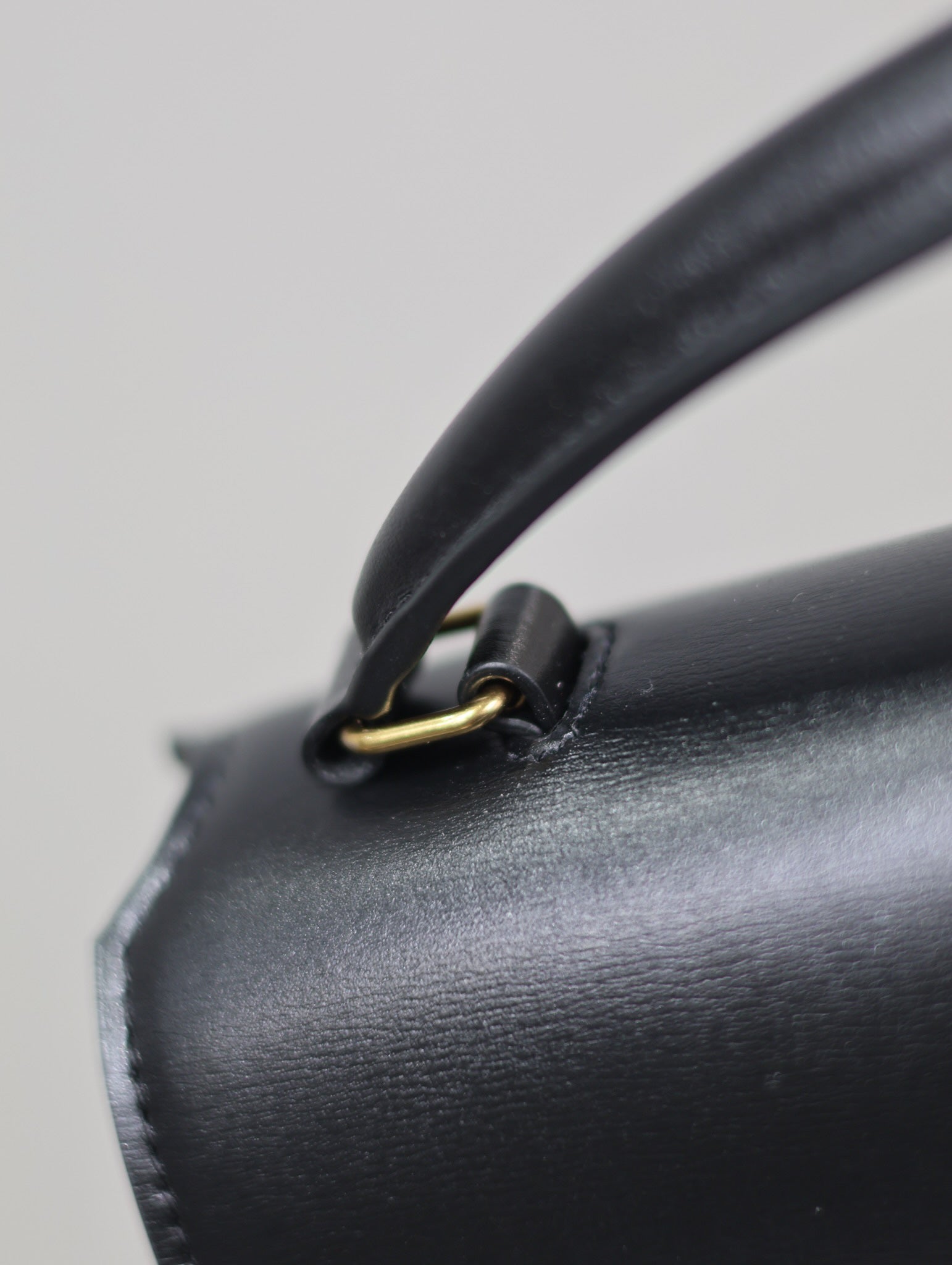 SAINT LAURENT CASSANDRA TOP HANDLE BAG 24 IN BLACK SMOOTH LAMBSKIN GOLD HARDWARE