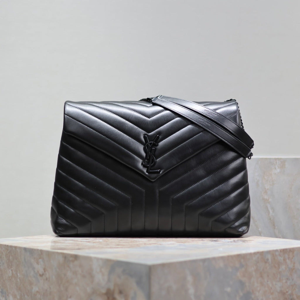 SAINT LAURENT LOULOU LARGE 36 IN BLACK QUILTED CALFSKIN BLACK HARDWARE