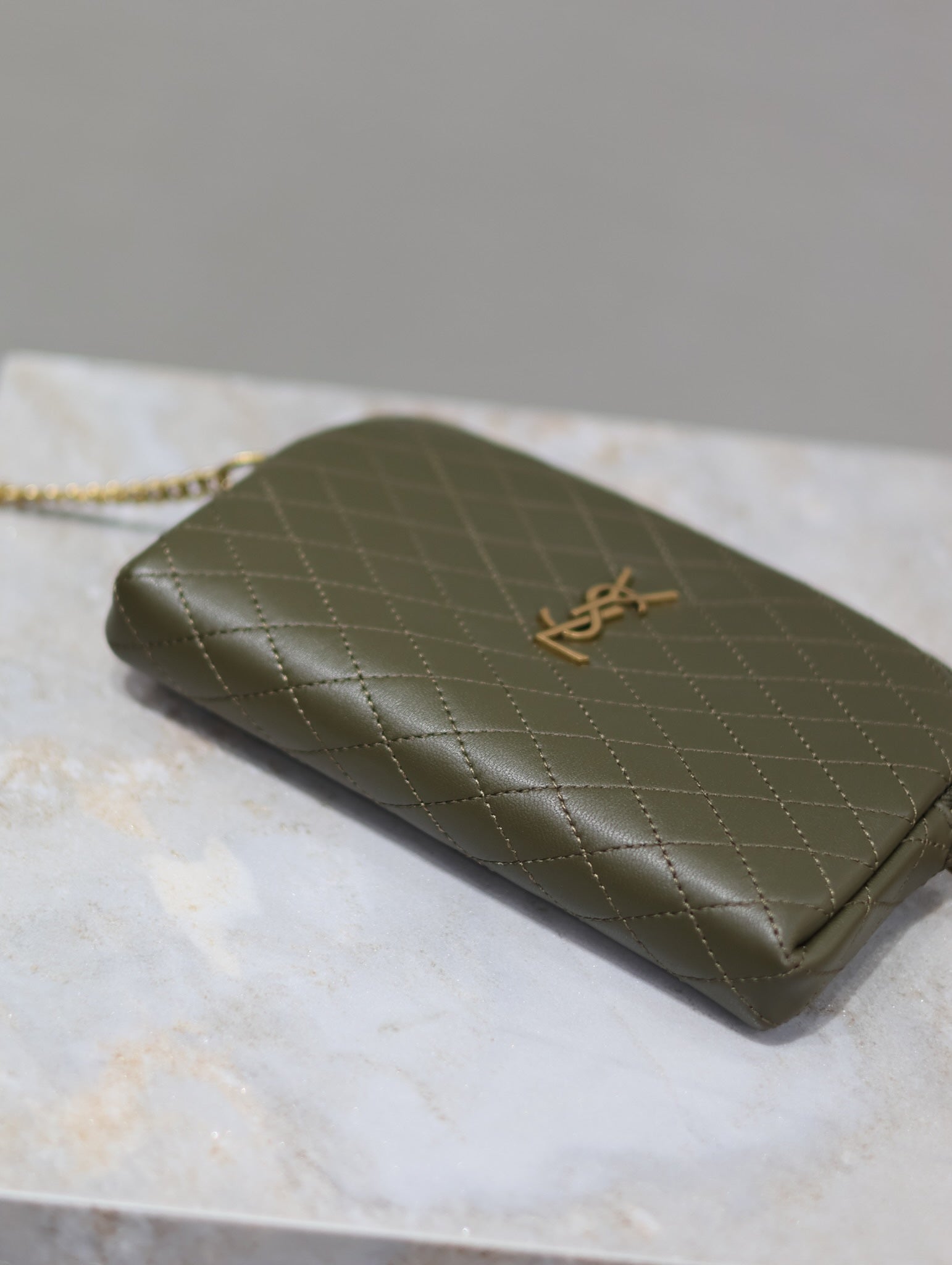 SAINT LAURENT GABY ZIPPED POUCH 19 IN UNIFORM GREEN QUILTED LAMBSKIN GOLD HARDWARE