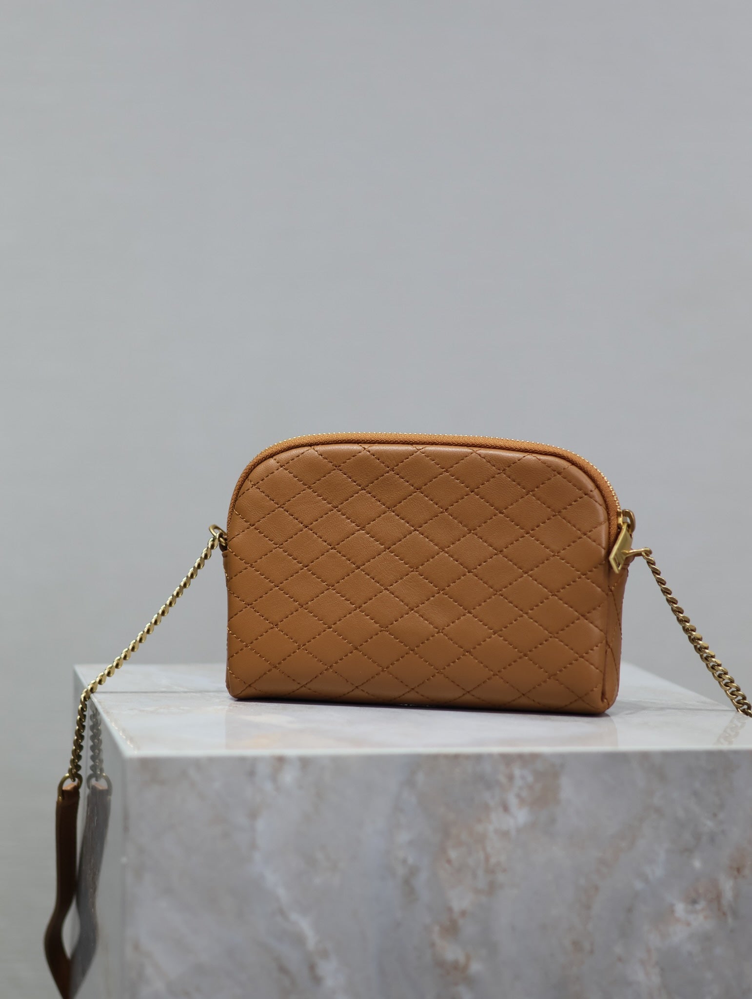 SAINT LAURENT GABY ZIPPED POUCH 19 IN CARAMEL BROWN QUILTED LAMBSKIN GOLD HARDWARE