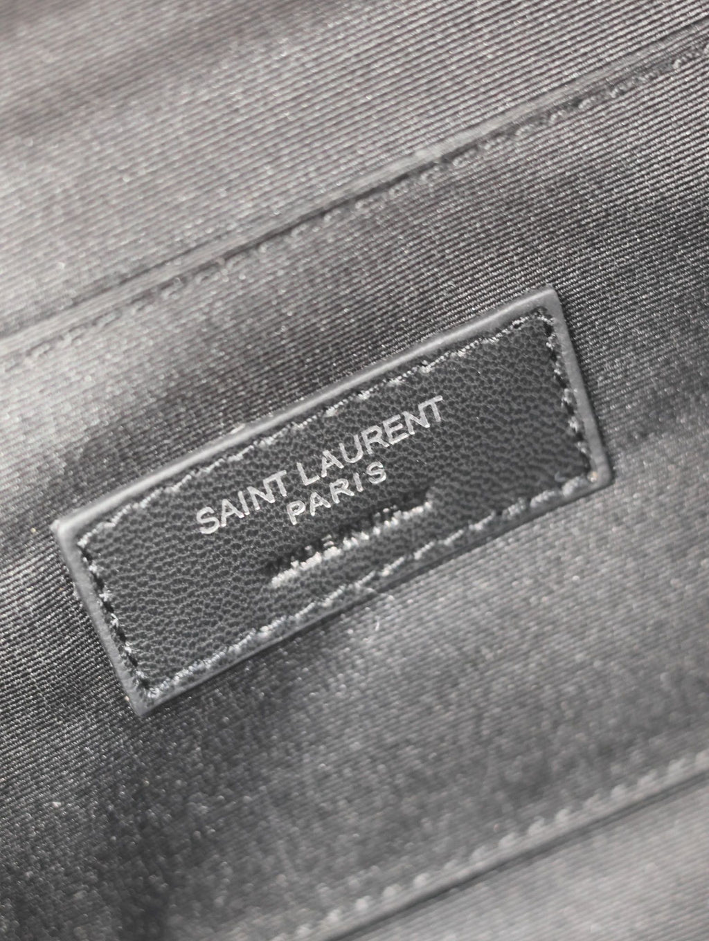 SAINT LAURENT YSL 25S CLASSIC CROSSBODY BAG 26 IN BLACK CANVAS SILVER HARDWRE