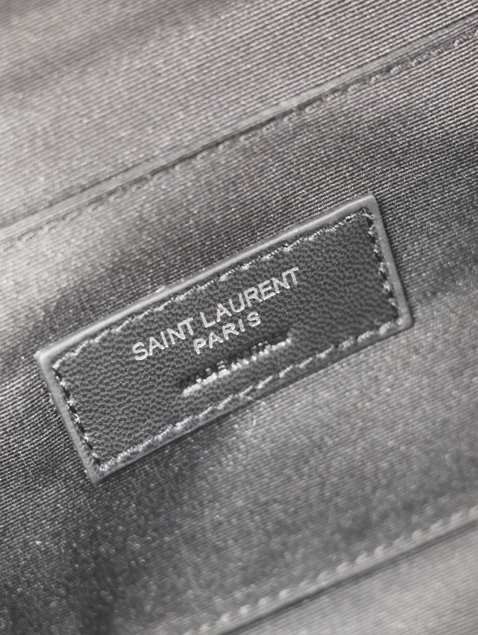 SAINT LAURENT YSL 25S CLASSIC CROSSBODY BAG 26 IN BLACK CANVAS SILVER HARDWRE
