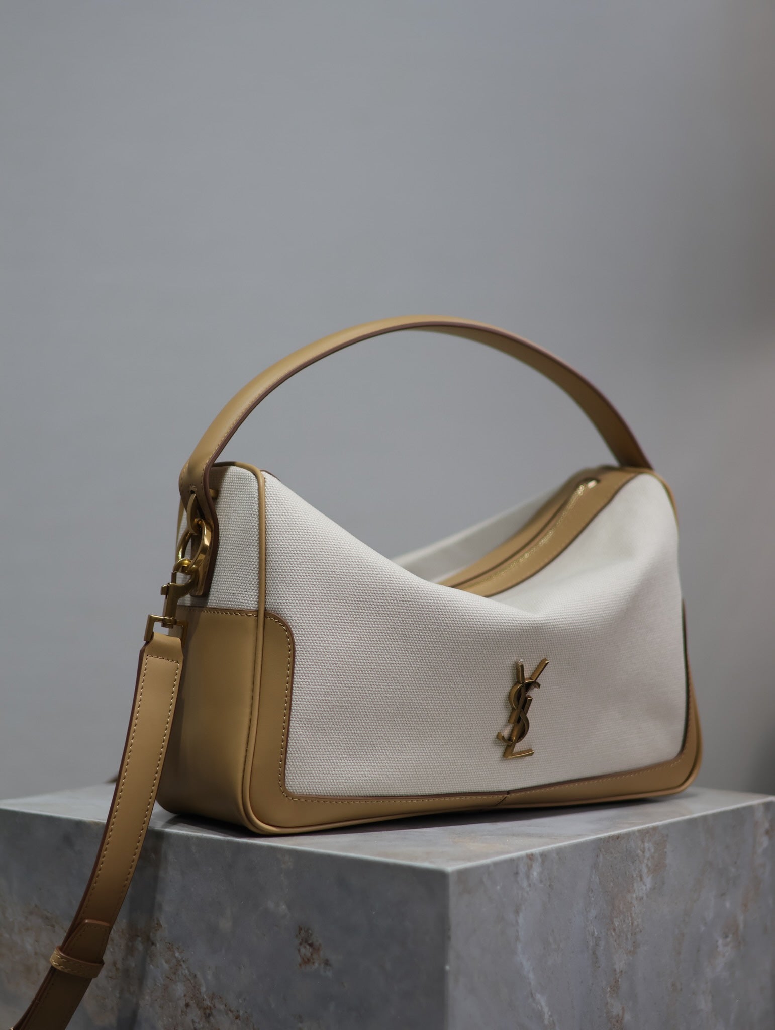 SAINT LAURENT CAMERA SUPPLE BAG 28 IN WHITE CANVAS AND BROWN CALFSKIN TRIM