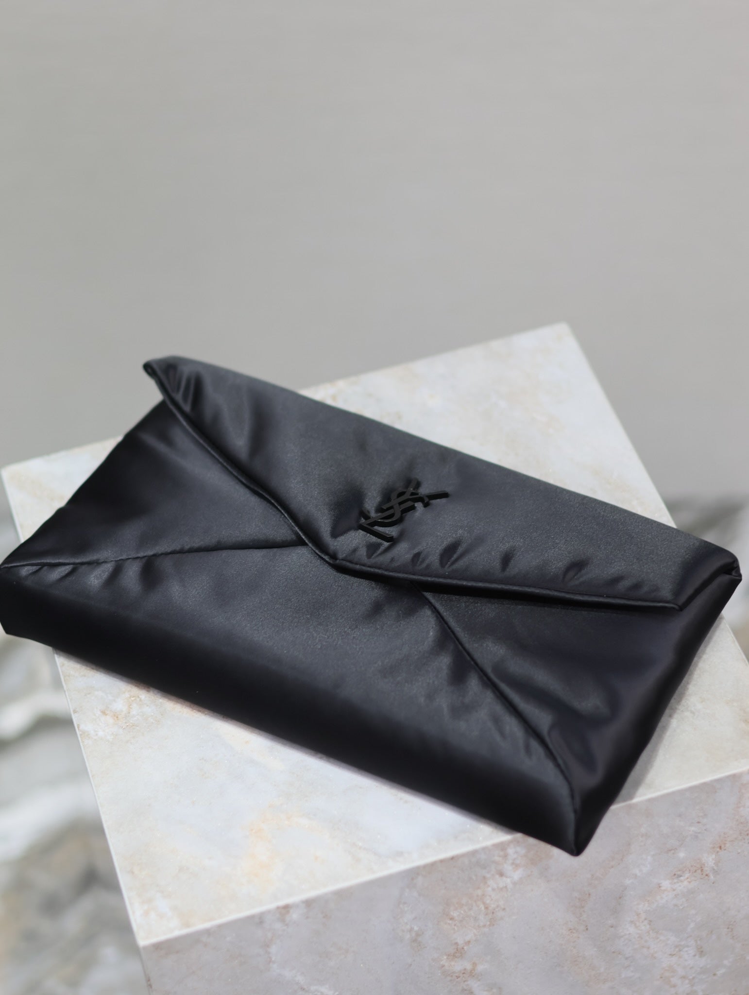 SAINT LAURENT ENVELOPE CLUTCH 29 IN BLACK NYLON BLACK LOGO