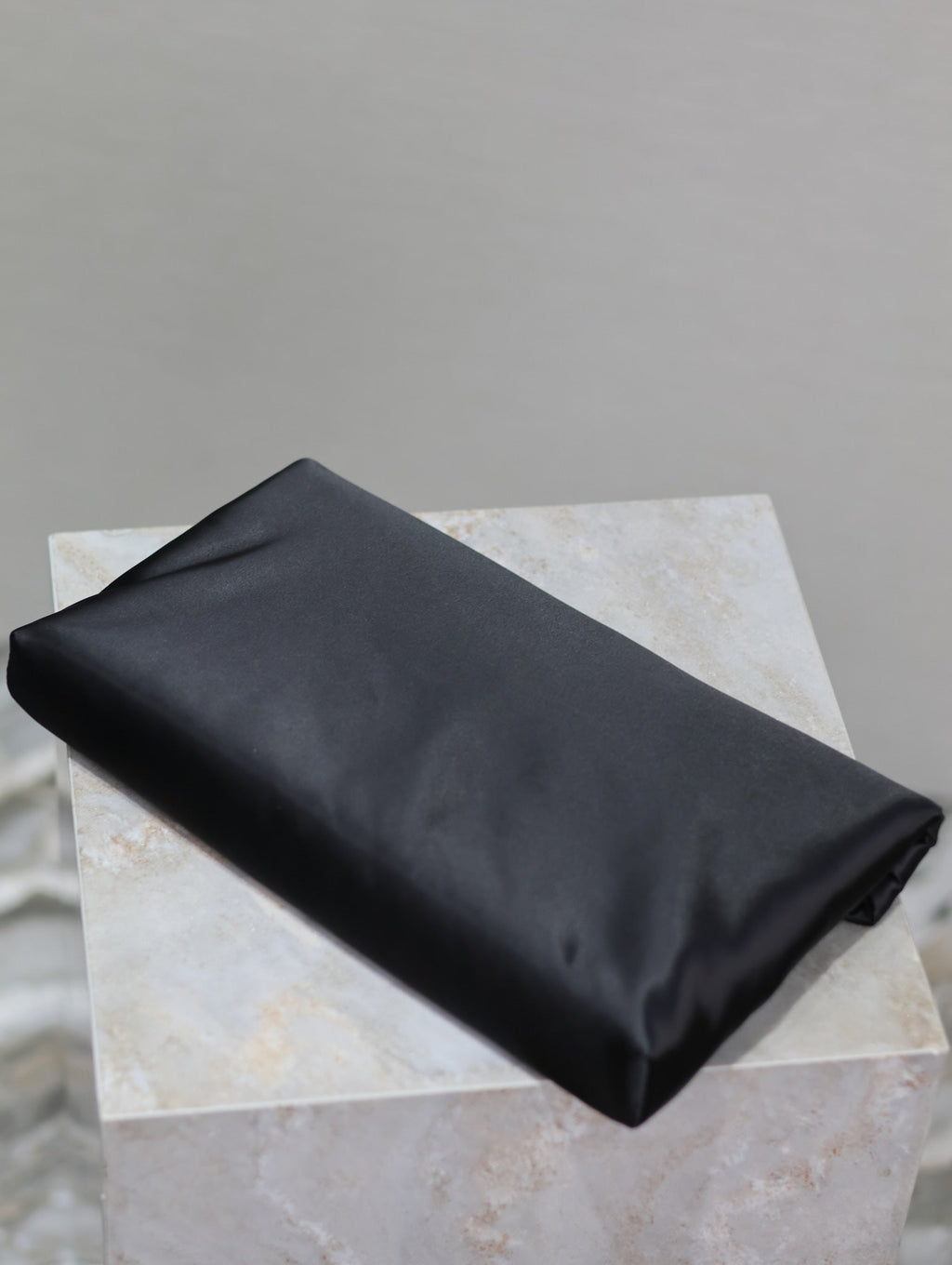 SAINT LAURENT ENVELOPE CLUTCH 29 IN BLACK NYLON BLACK LOGO