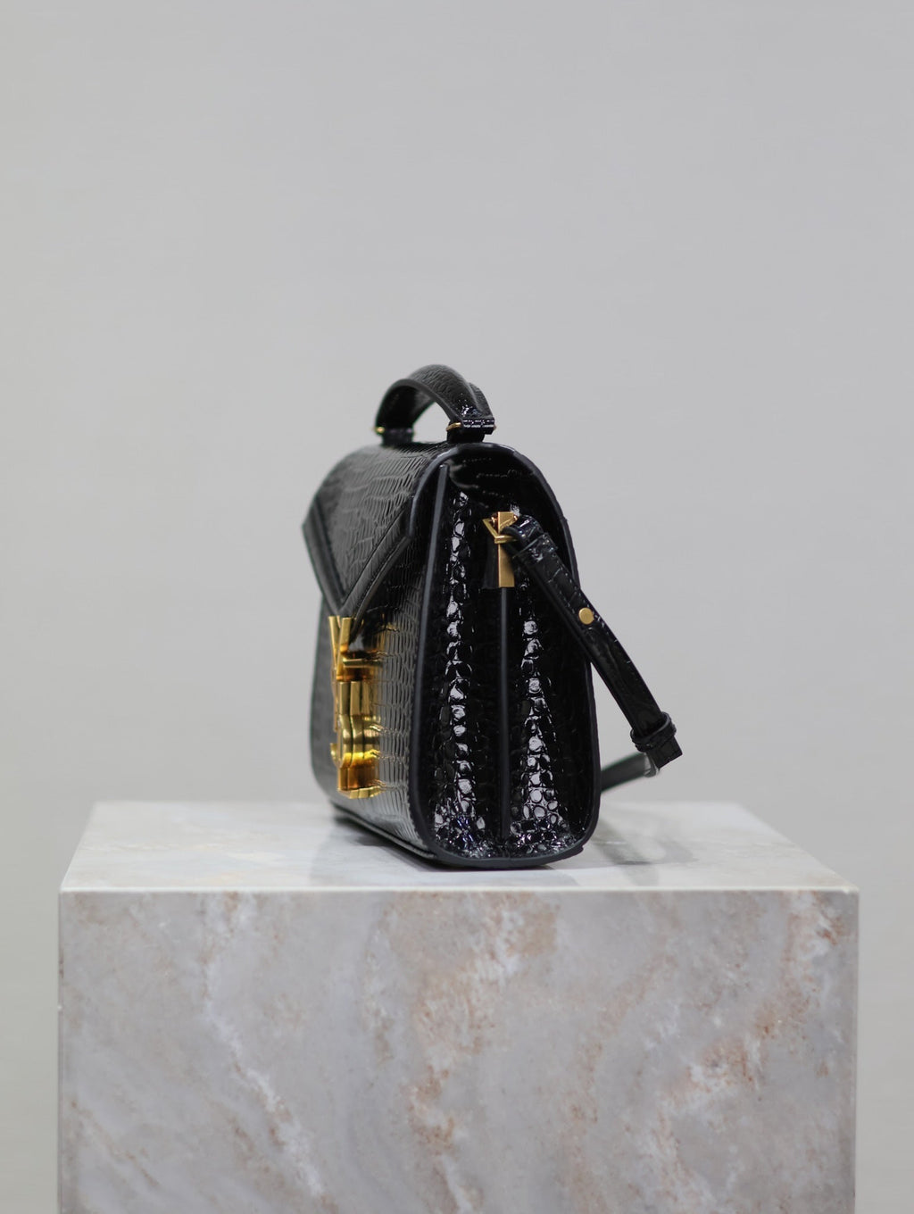 SAINT LAURENT CASSANDRA MINI TOP HANDLE BAG 20 IN BLACK CROCODILE-EMBOSSED GLOSSY CALFSKIN