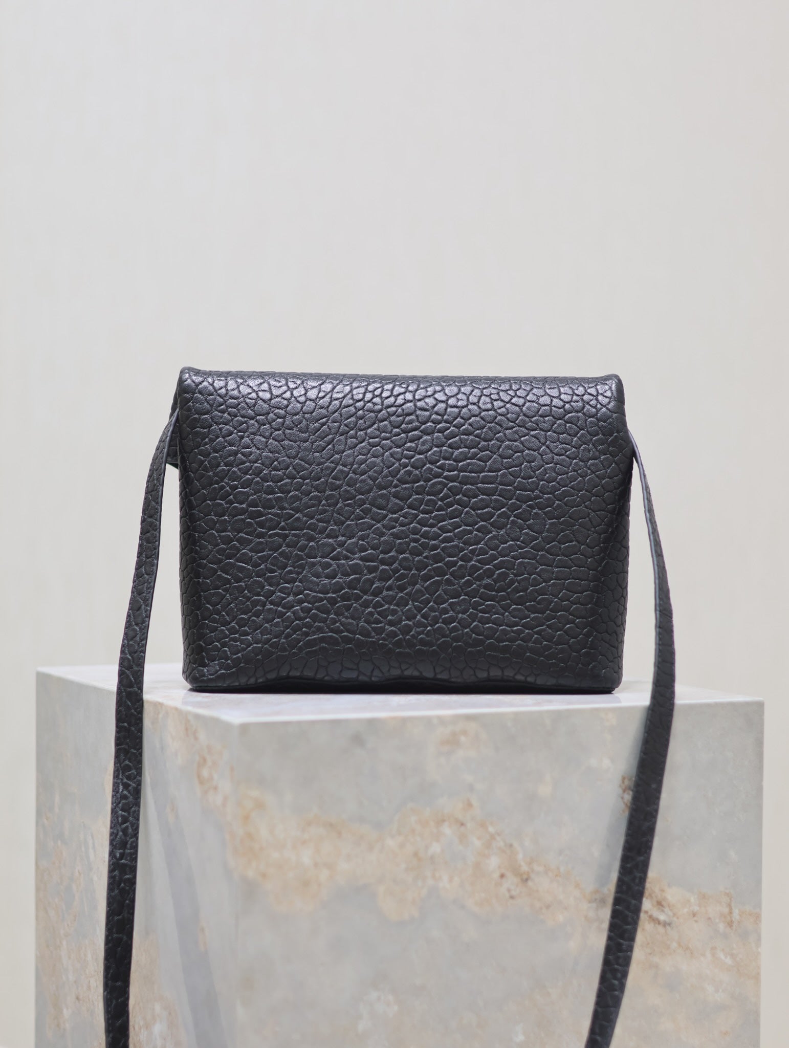 SAINT LAURENT ENVELOPE CHAIN BAG 23 IN BLACK ELEPHANT TEXTURE LAMBSKIN SILVER LOGO