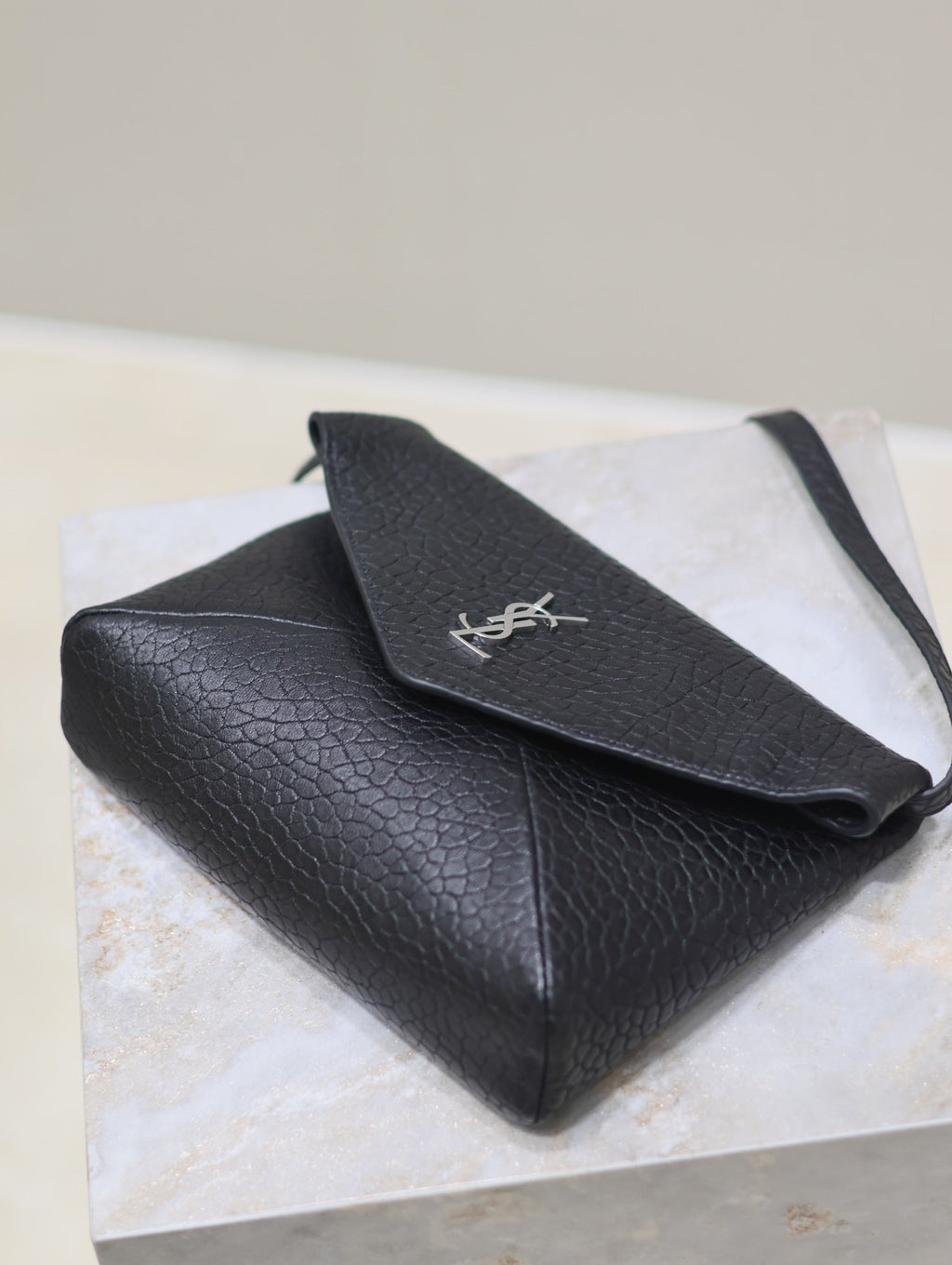 SAINT LAURENT ENVELOPE CHAIN BAG 23 IN BLACK ELEPHANT TEXTURE LAMBSKIN SILVER LOGO
