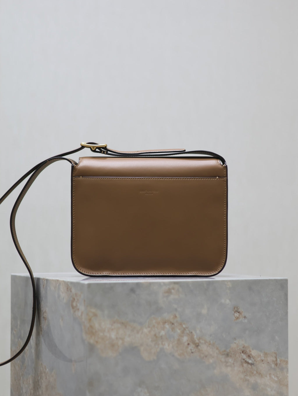 SAINT LAURENT YSL 25S NIKI BABY 22 IN BROWN CALFSKIN GOLD HARDWARE