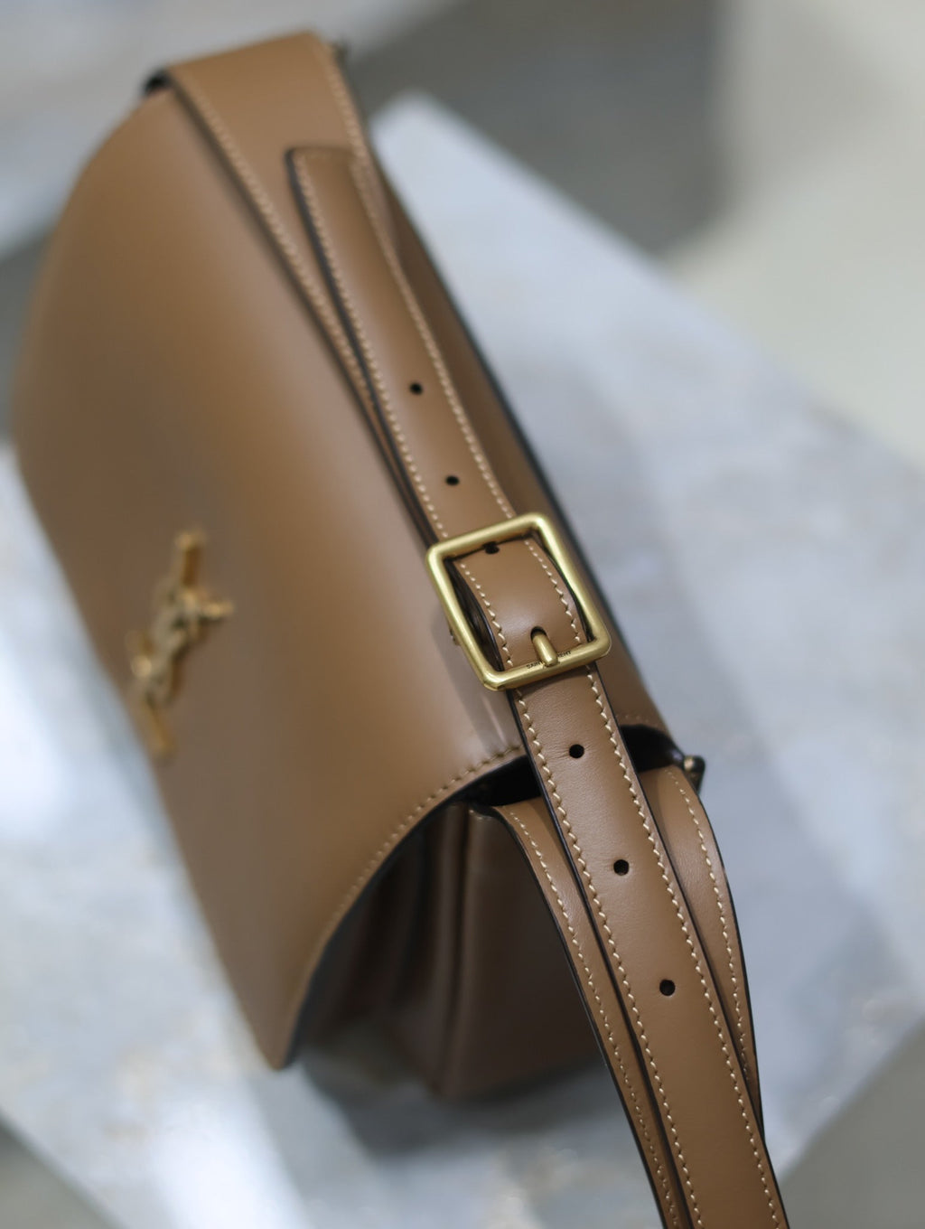 SAINT LAURENT YSL 25S NIKI BABY 22 IN BROWN CALFSKIN GOLD HARDWRE